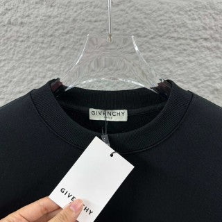 Felpa Givenchy Girocollo – Logo 4G Distressed in Rosso e Nero