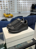 Alexander McQueen Oversized – Sneakers in Pelle Total Black