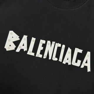 Felpa Balenciaga Oversize – Girocollo con Logo Graphic Black & White